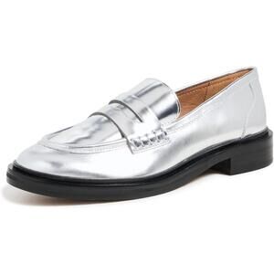SIze 8 Shoe A new day